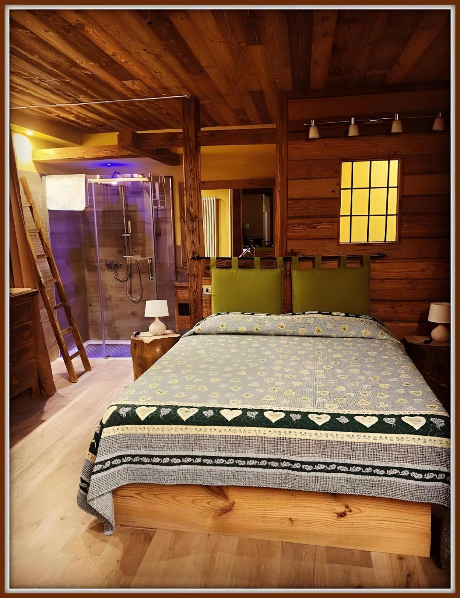 Chalet Con Jacuzzi Vista Montagne Aosta Rum bild